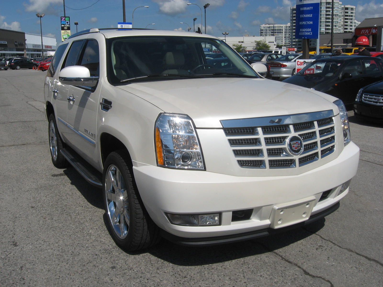 2007 Cadillac Escalade in Toronto, Ontario, 44,988